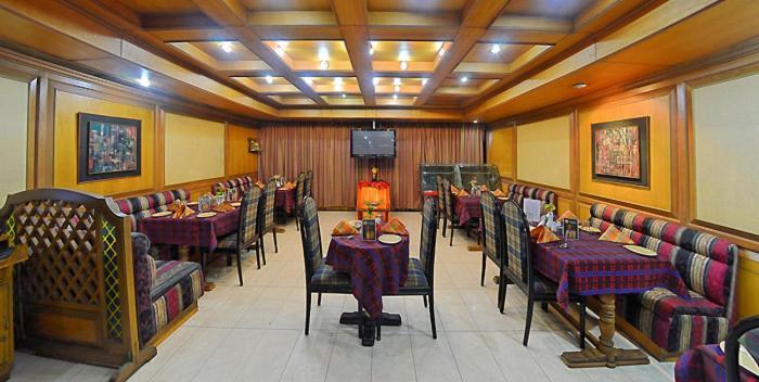 Hotel Aadithya By Tgi Ченнаї Екстер'єр фото